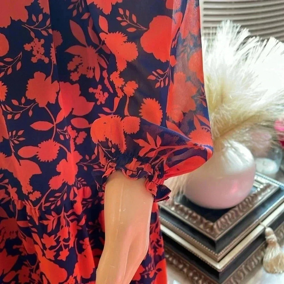 Julia Jordan women’s long sleeve - Picture 5 of 16